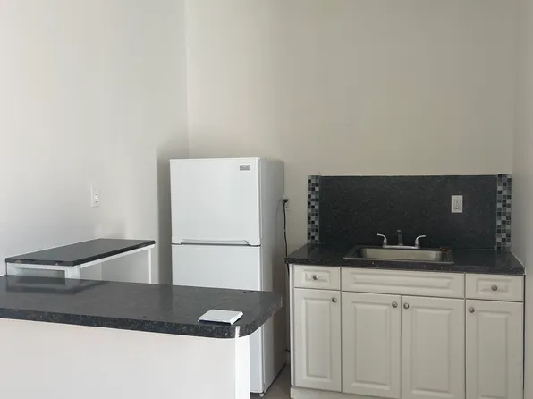 (undisclosed Address), Hollywood, FL 33020
