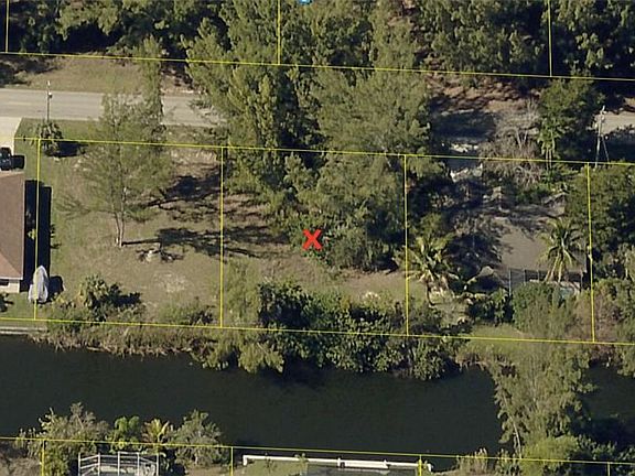 2nd image of 927 SW 15th Pl