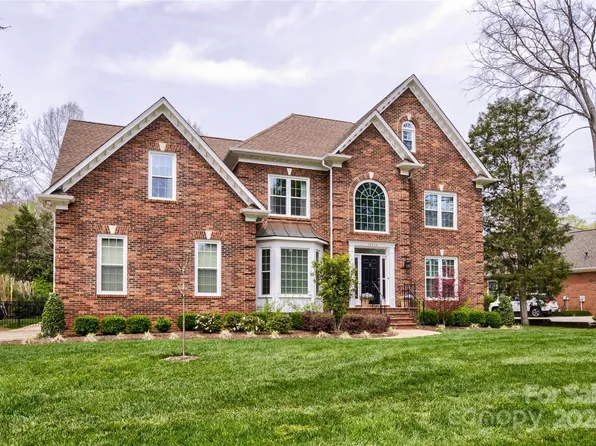 12810 Darby Chase Dr, Charlotte, NC 28277
