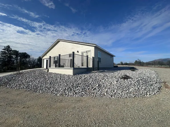 11303 Quartz Hill Rd #A, Redding, CA 96003