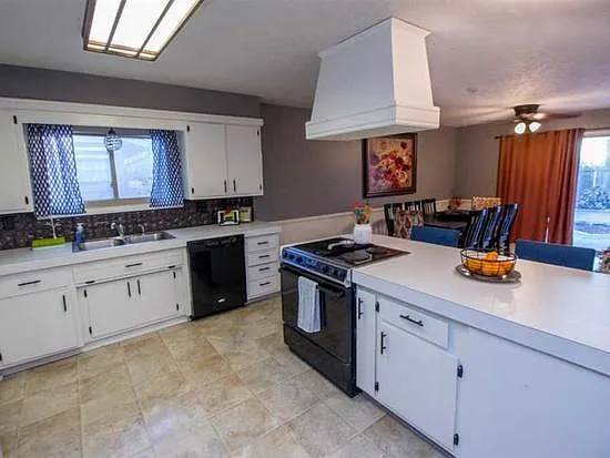 1813 N Edgemoor St — Photo 7
