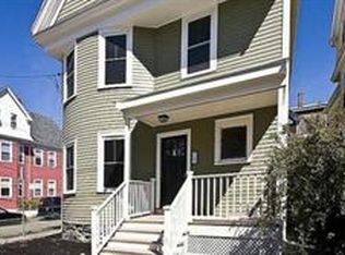 15 Harvest St, Dorchester, MA 02125