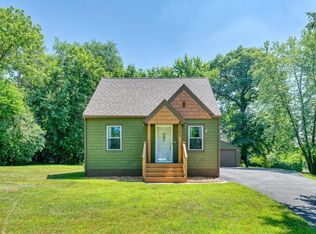 2254 Western Ave N, Roseville, MN 55113