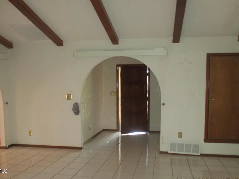 4425 Gen Maloney Cir — Photo 4