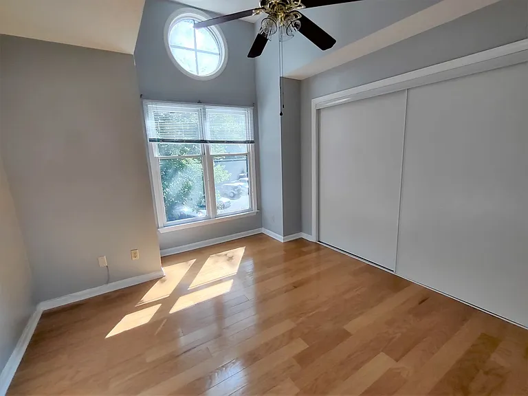 9041 J M Keynes Dr #9 — Photo 11