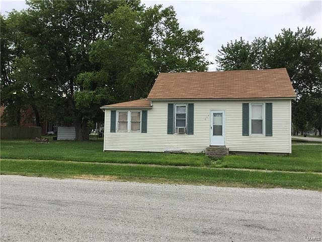 1st image of 112 Dairy St