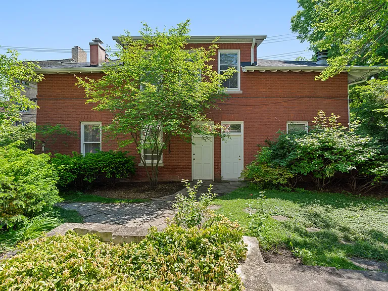1235 Ridge Ave — Photo 1