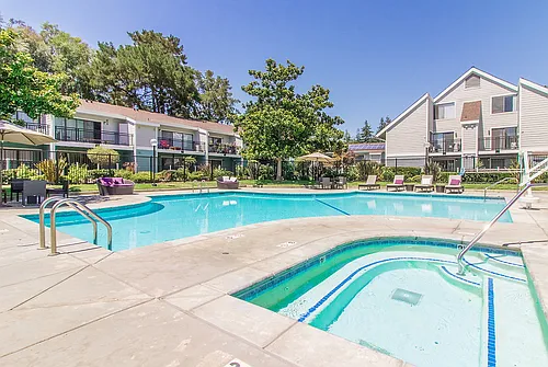 Brookside Oaks Photo 1