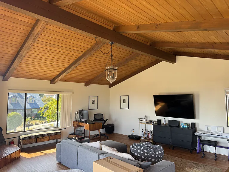 324 El Monte Dr — Photo 6