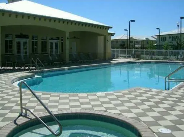 1114 Lucaya Dr, Riviera Beach, FL 33404