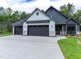 100 Chahyga Way #1, Loudon, TN 37774