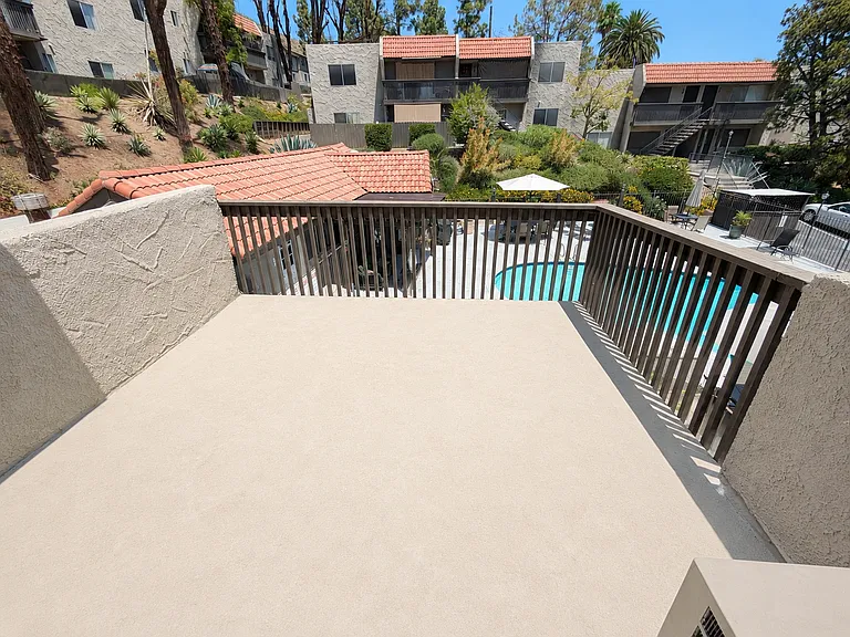 Summit Creek Apartments — Photo 21