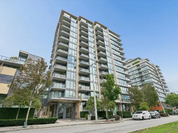 288 W 1st Ave #608, Vancouver, BC V5Y 0E9
