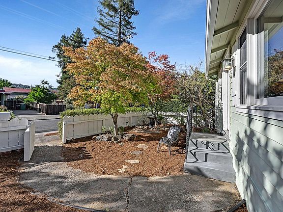 2nd image of 53 Dominga Ave