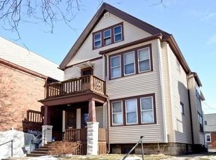 2372 N Humboldt Blvd, Milwaukee, WI 53212