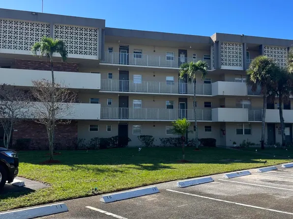 3091 NW 46 Avenue NW #102a, Lauderdale Lakes, FL 33313