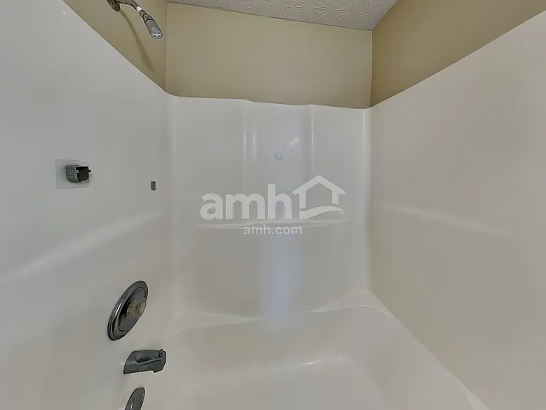 11408 Loudon Ln — Photo 17
