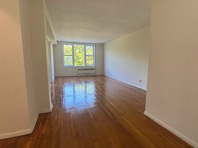 6555 Broadway #4E — Photo 8
