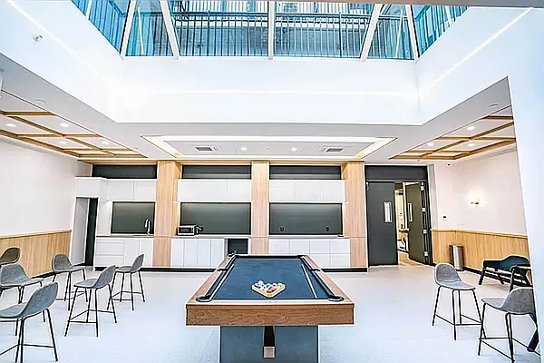 Rented by Highline Residential | media 31