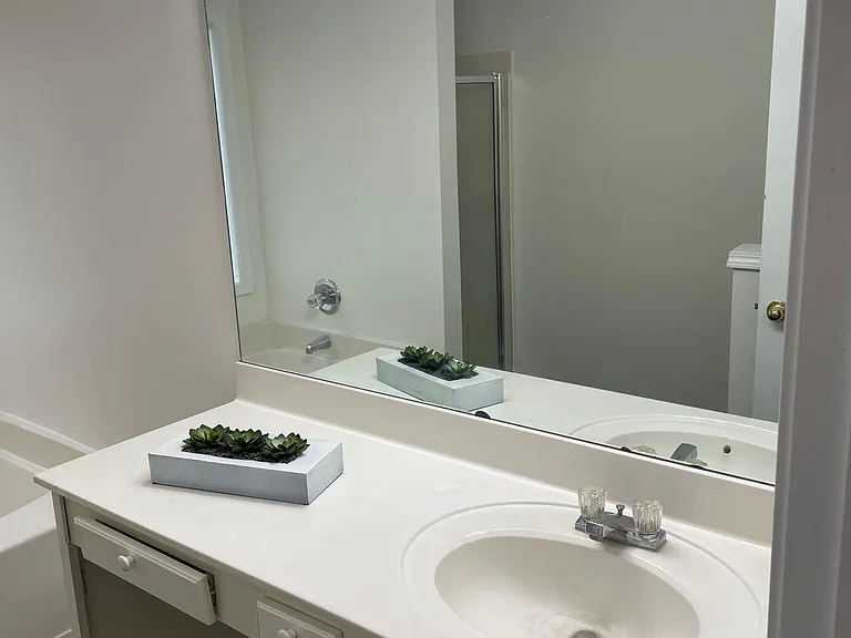4436 High Gate Dr NW — Photo 3