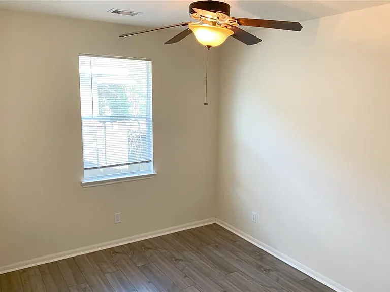 15522 Mossy Park — Photo 14