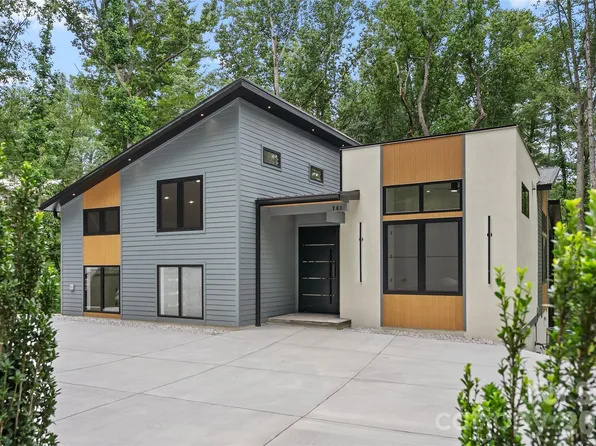 761 Weston Rd, Arden, NC 28704