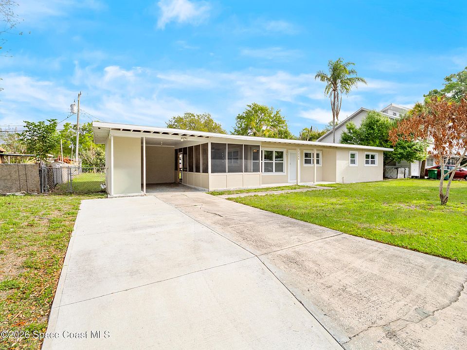 1st image of 1206 Alamanda Ln