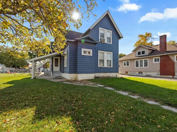 1412 5th St, Sandusky, OH 44870