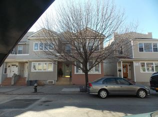 70-34 68th Pl #2, Ridgewood, NY 11385