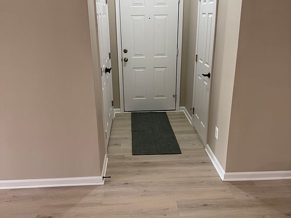 5th image of 43865 Hickory Corner Ter Unit 106
