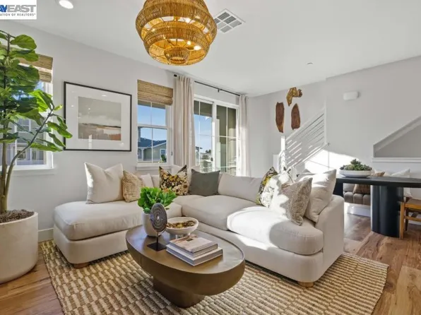 4828 Las Positas Rd #116, Livermore, CA 94551