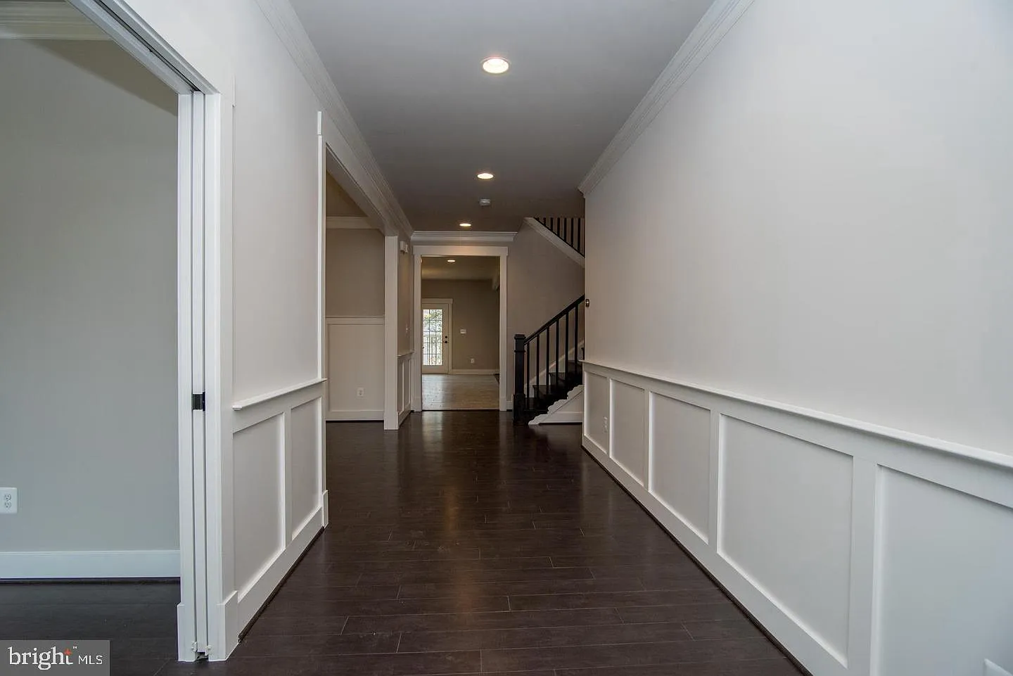 5 bed, 5.5 bath, 3636 sqft, $5,500 — Photo 3