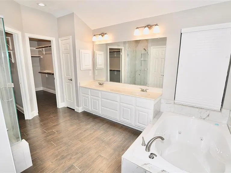 4602 Natural Bridge Dr — Photo 16