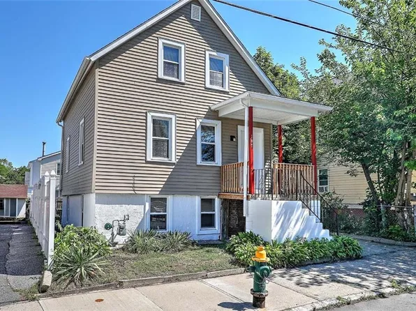 147 Pomona Ave, Providence, RI 02908