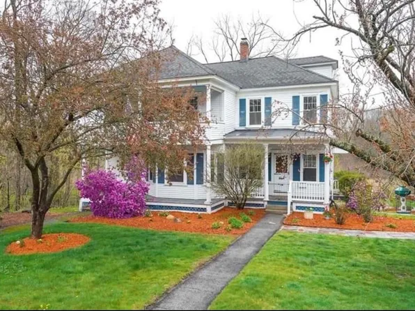 78 Gorham St Floor 2, Chelmsford, MA 01824