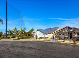 11674 Blackmer St, Cypress, CA 90630