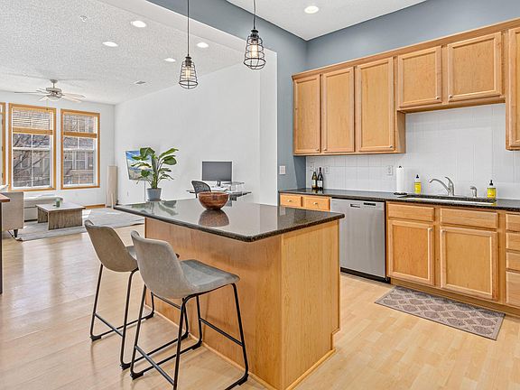 4th image of 3700 Wooddale Ave S Unit 6