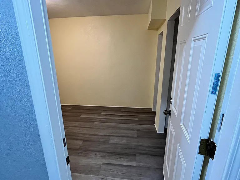 1777 Mitchell Ave #11 — Photo 10