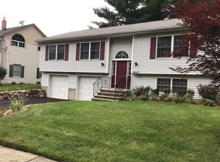 64 Center St, Midland Park, NJ 07432