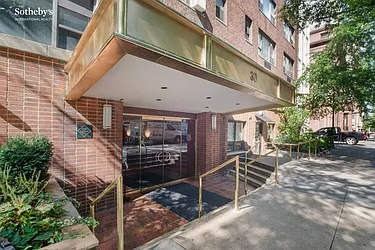 Rented by Sotheby's International Realty