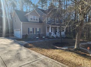 436 Stone Cross Dr, Spring Lake, NC 28390