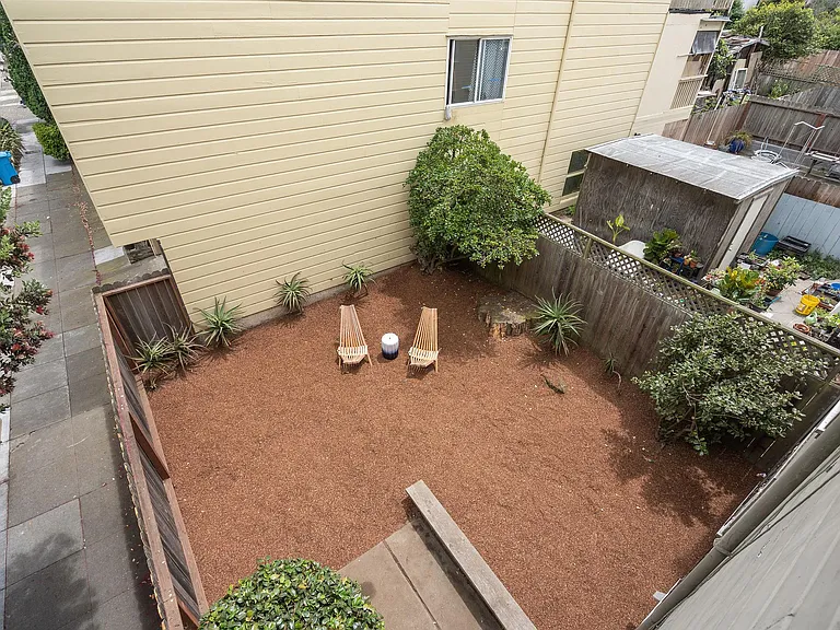 196 Jules Ave — Photo 41