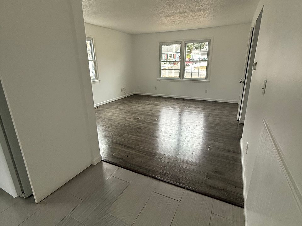 1st image of 62 McKinley Ave