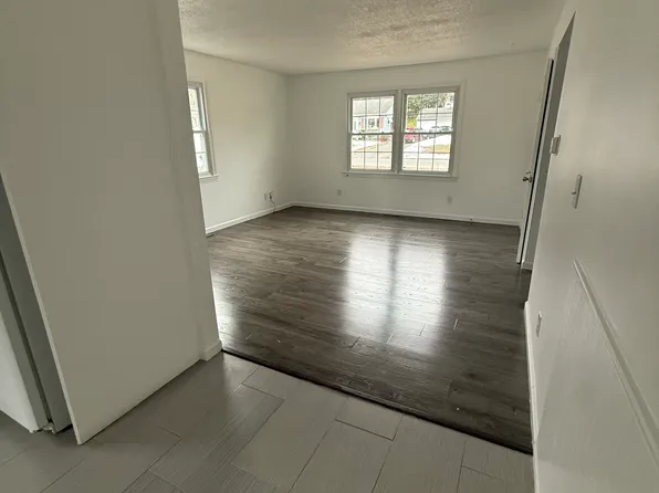 62 McKinley Ave, South Hadley, MA 01075