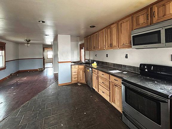 5th image of 432 Copper Ave