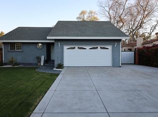 3414 Club Ln, Sacramento, CA 95821