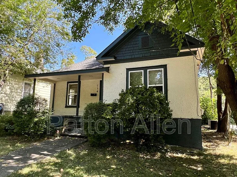 114 Clingman Ave