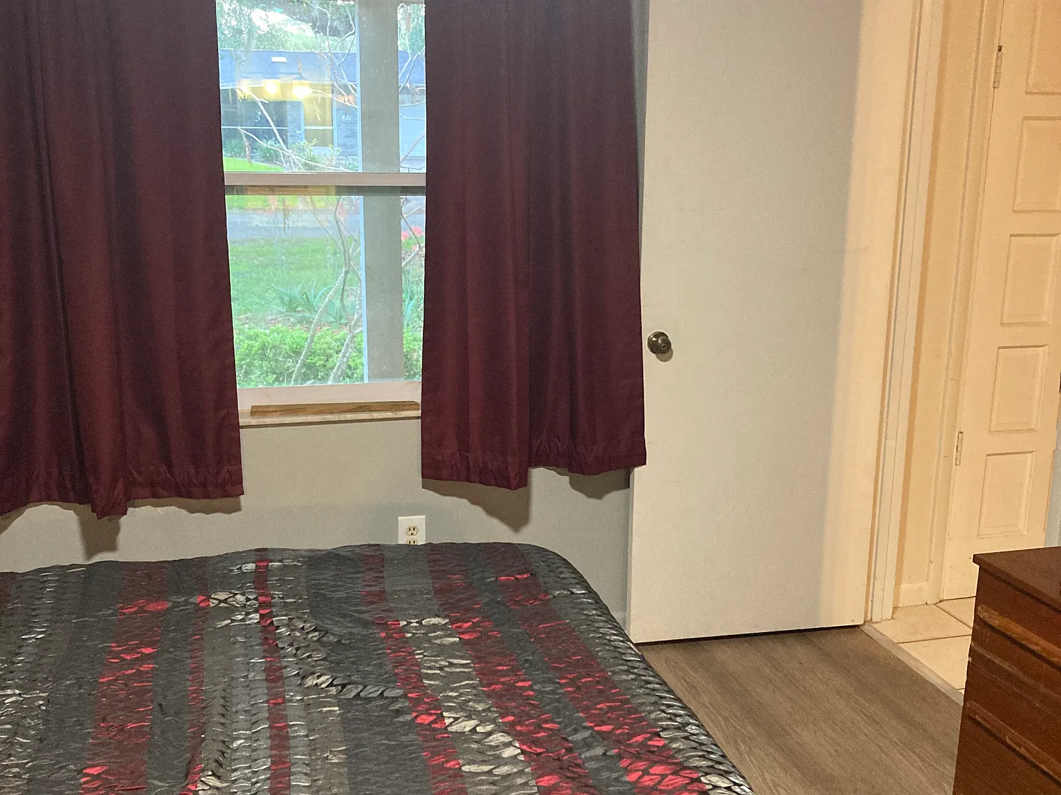 1 bed, 170 sqft, $750 — Photo 1
