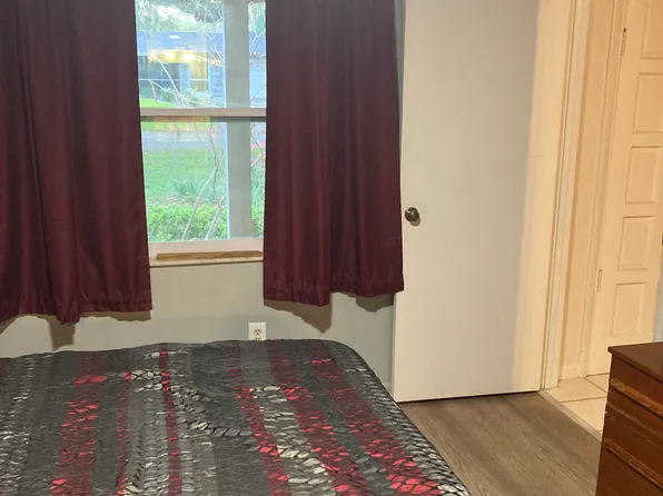 1522 Queen Palm Dr, Edgewater, FL 32132