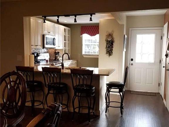 5th image of 6946 Myerlee Country Club Blvd